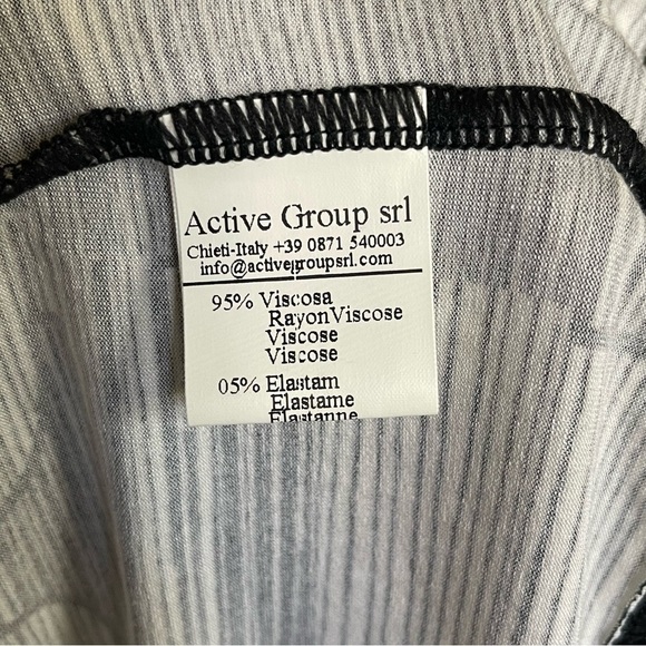 YASHI YAMAMURI Long Sleeve Shirt Women Size M Pullover Abstract Print Black Gray - Picture 13 of 13